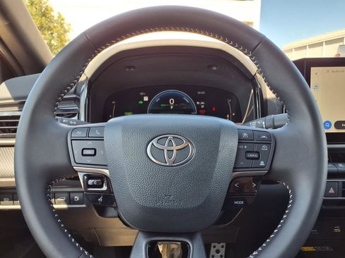 Certified 2026 Toyota Camry SE w/ Multimedia Upgrade Package AWD/4WD image 20