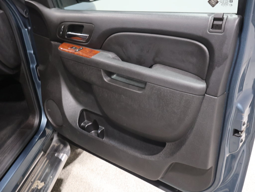 Used 2010 Chevrolet Silverado 1500 LTZ w/ LTZ Plus Package AWD/4WD image 24