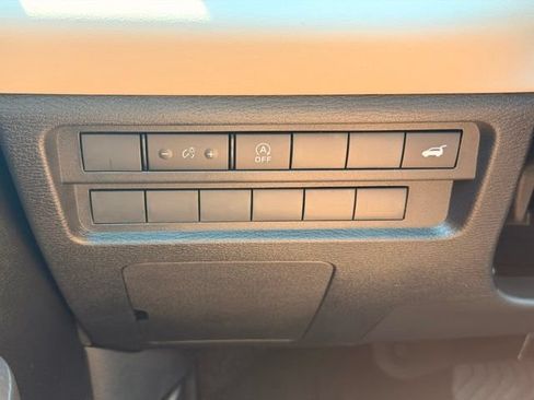 New 2026 Mitsubishi Outlander SE FWD image 25