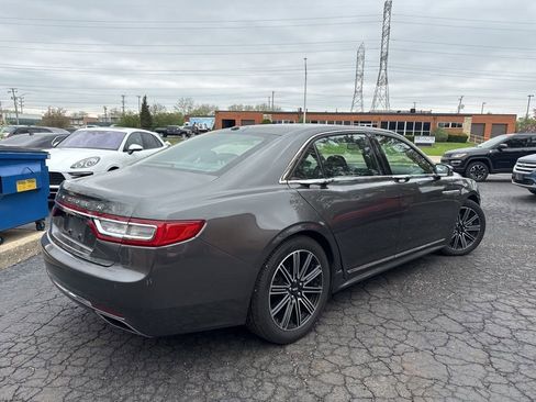 Used 2017 Lincoln Continental Reserve image 6