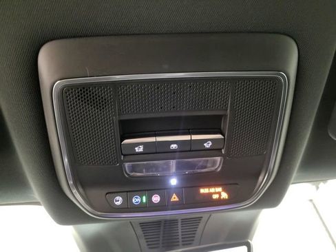 New 2025 Chevrolet Blazer EV RS image 15