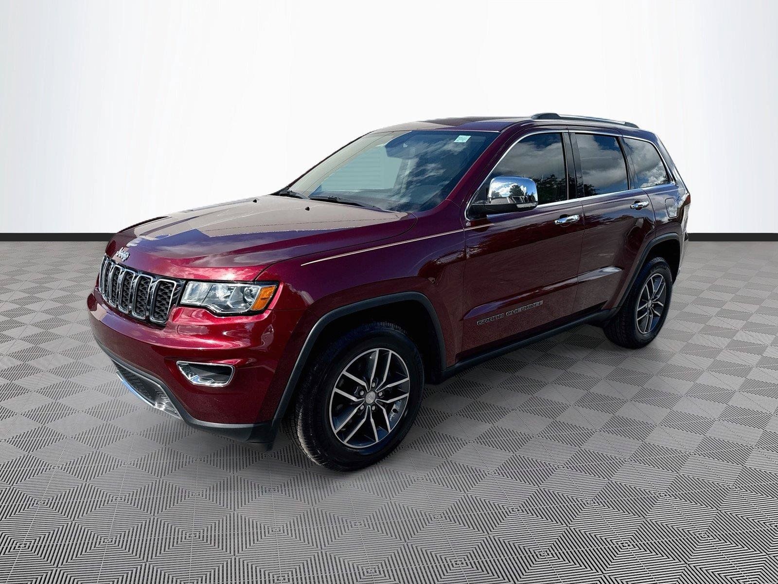 Used 2018 Jeep Grand Cherokee Limited RWD image 3