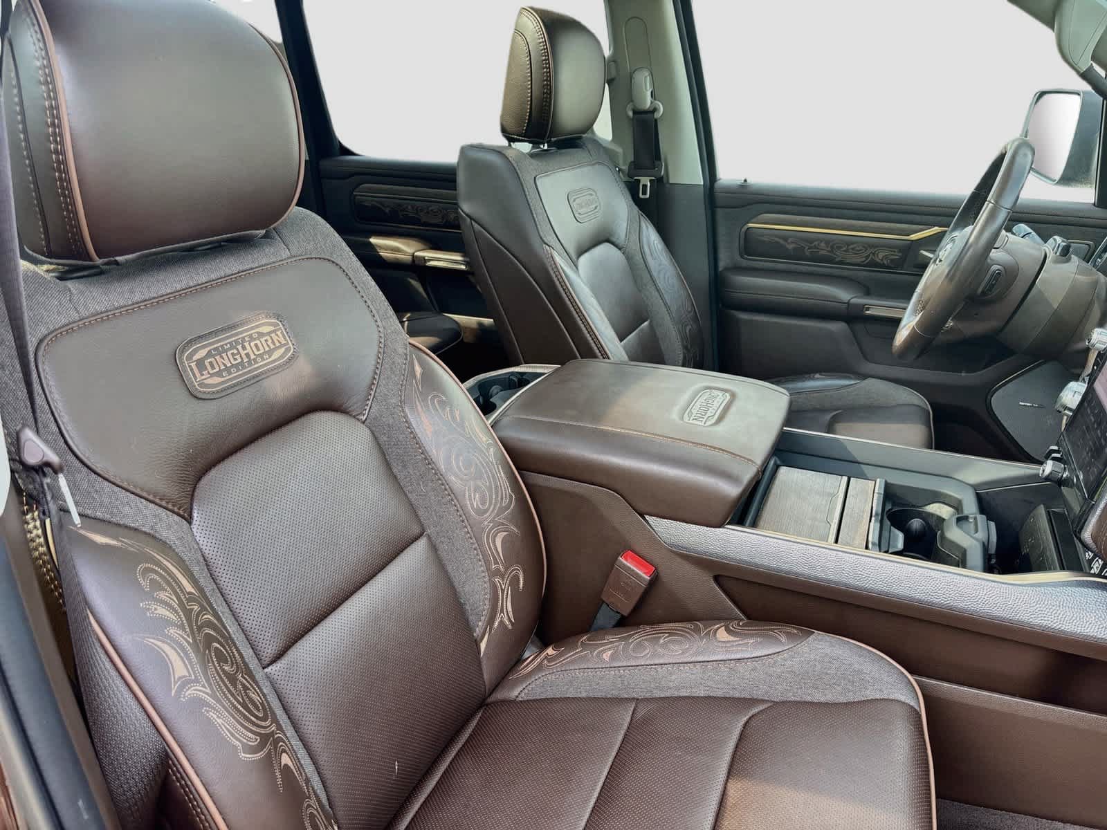 Used 2025 RAM 1500 Limited AWD/4WD image 30