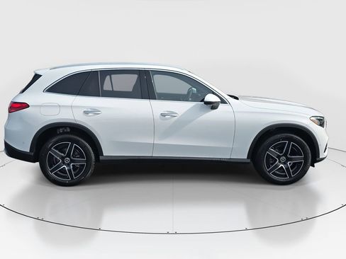 New 2026 Mercedes-Benz GLC 300 4MATIC image 4