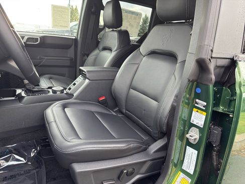 New 2025 Ford Bronco Outer Banks image 16