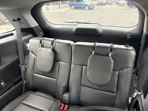 Certified 2023 Ford Explorer XLT w/ Equipment Group 202A AWD/4WD image 22