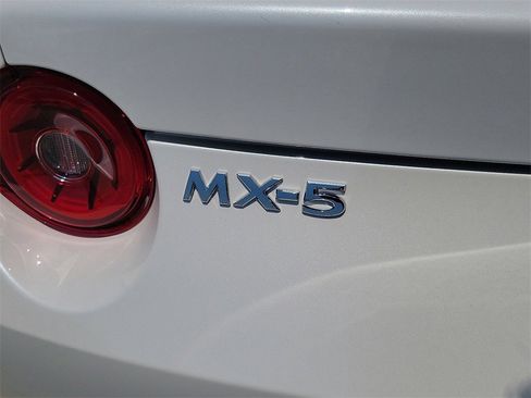 New 2025 MAZDA MX-5 Miata Grand Touring image 21
