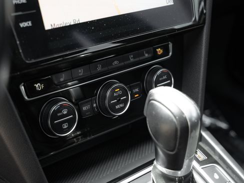 Used 2019 Volkswagen Arteon SEL Premium AWD/4WD image 14