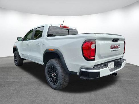 New 2026 GMC Canyon Elevation w/ Convenience Package image 5