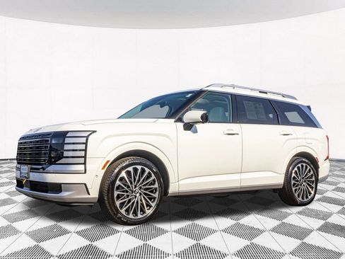 Used 2026 Hyundai Palisade Calligraphy FWD image 6