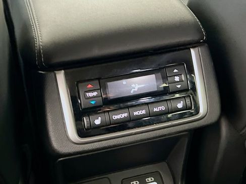 Used 2024 Subaru Ascent Limited image 25