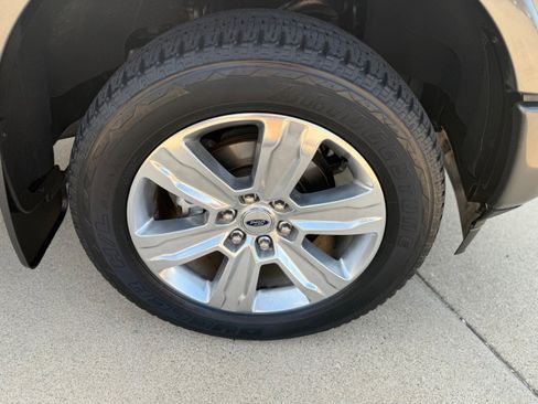 Used 2020 Ford F150 Platinum w/ Equipment Group 701A Luxury image 11