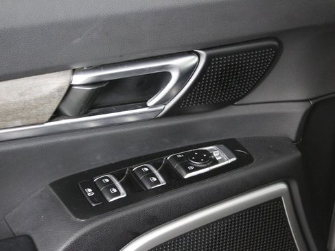 Used 2021 Kia Telluride EX w/ EX Premium Package image 24