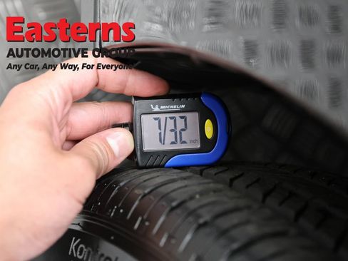 Used 2025 Kia Soul LX w/ LX Technology Package FWD image 28