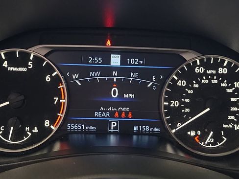 Used 2024 Nissan Altima 2.5 SV w/ SV Premium Package FWD image 24