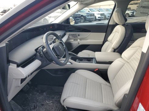 New 2026 Lincoln Nautilus Reserve image 11