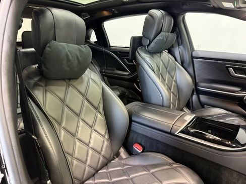 Used 2023 Mercedes-Benz Maybach S 680 Maybach S 680 image 40