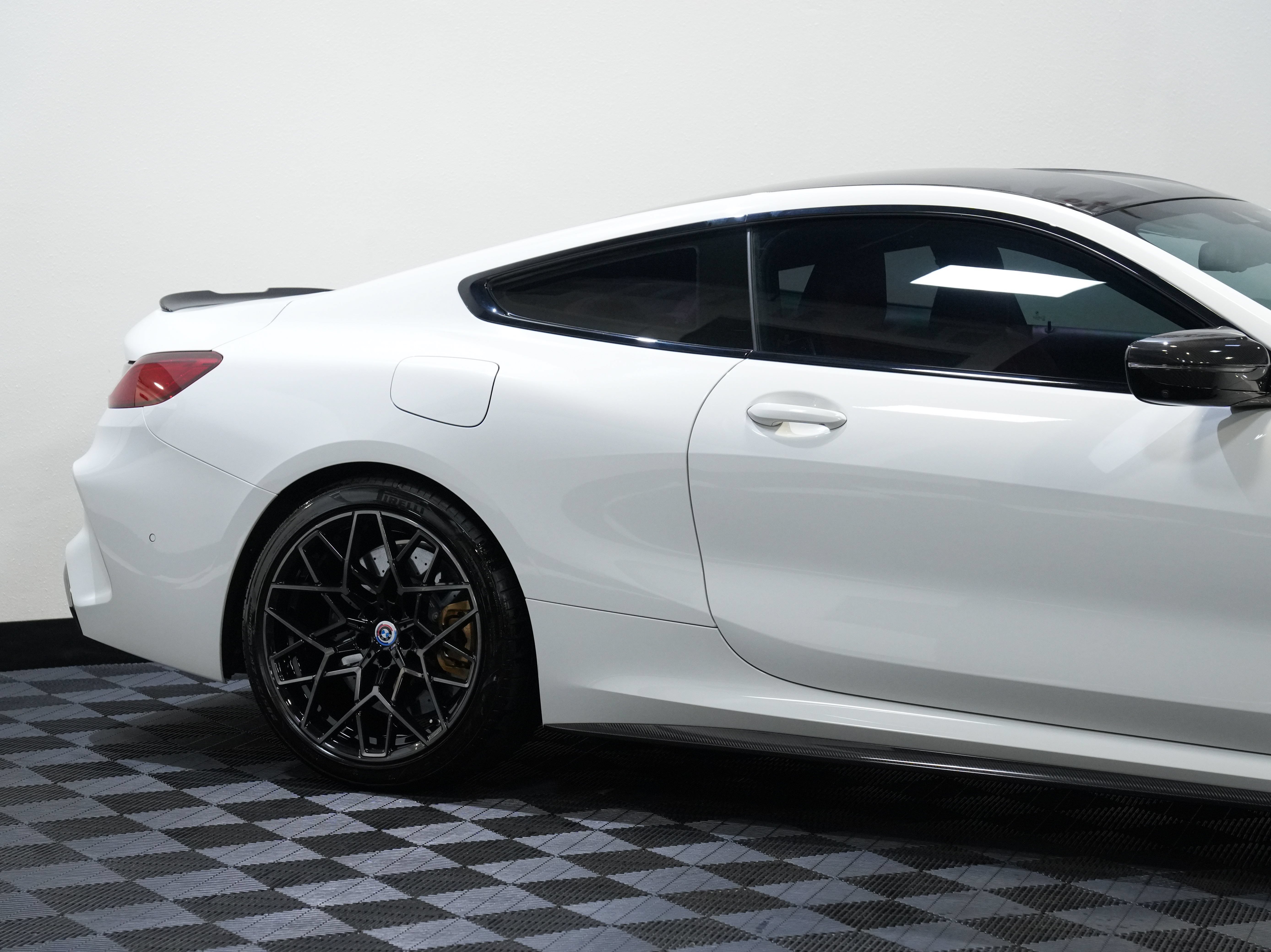 Used 2023 BMW M8 Competition w/ M Carbon Exterior Package AWD/4WD image 14