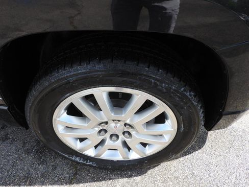 Used 2015 GMC Acadia Denali AWD/4WD image 22