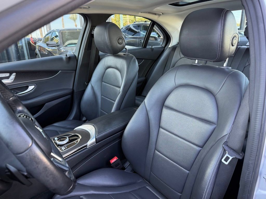 Used 2021 Mercedes-Benz C 300 Sedan w/ Premium Package image 11