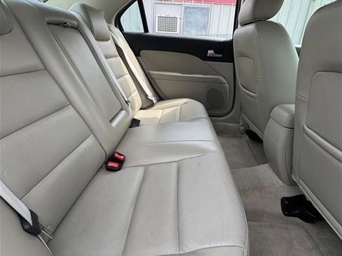 Used 2007 Ford Fusion SE FWD image 13
