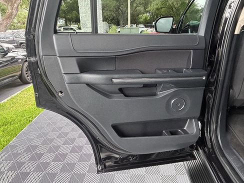 Used 2023 Ford Expedition XL AWD/4WD image 22