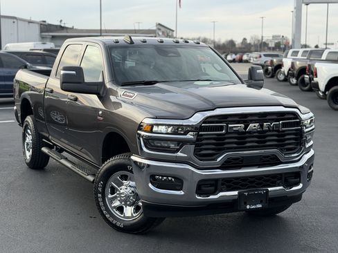 Used 2025 RAM 2500 Tradesman image 4