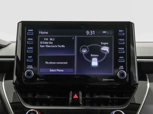 Used 2022 Toyota Corolla LE FWD image 14