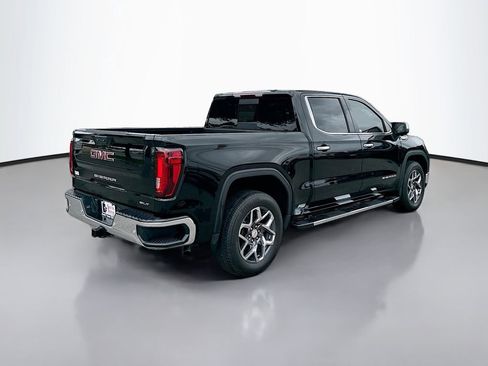 Used 2024 GMC Sierra 1500 SLT RWD image 7