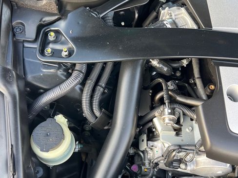 Used 2012 Nissan 370Z Roadster image 45