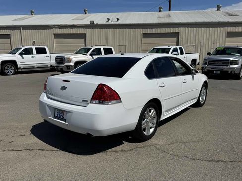 Used 2015 Chevrolet Impala LT image 9