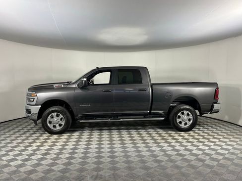 Used 2025 RAM 2500 Big Horn image 10