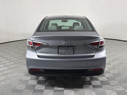 Used 2016 Hyundai Sonata SE FWD image 6