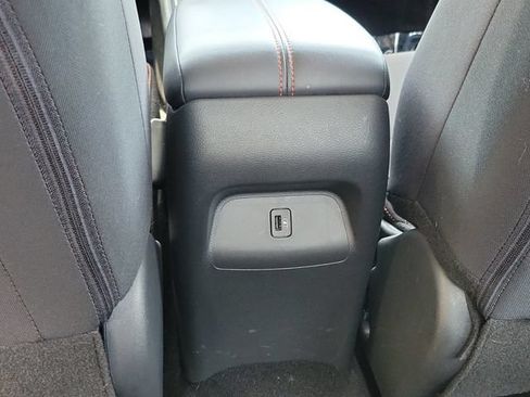 Certified 2025 Nissan Sentra SR FWD image 14