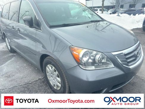 Used 2009 Honda Odyssey LX image 1