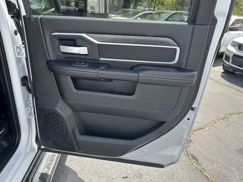 Used 2024 RAM 2500 Big Horn image 20