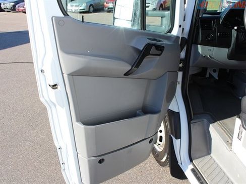 Used 2012 Mercedes-Benz Sprinter 3500 image 18