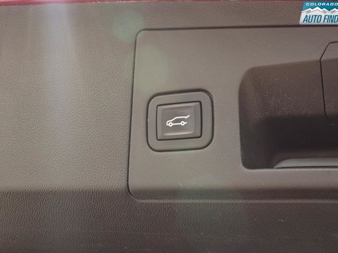 Used 2017 Cadillac XT5 Luxury AWD/4WD image 28