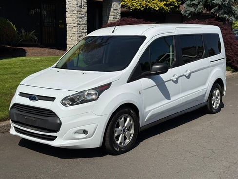Used 2015 Ford Transit Connect XLT image 1