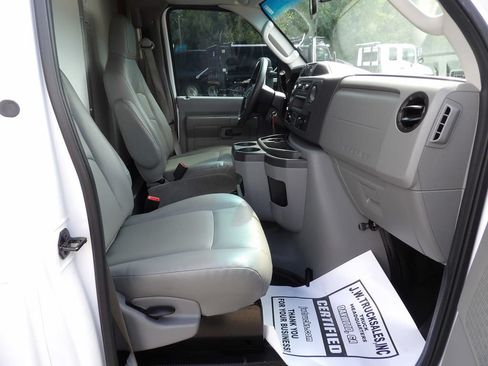Used 2023 Ford E-450 and Econoline 450 Super Duty w/ Power Windows & Locks Group RWD image 26