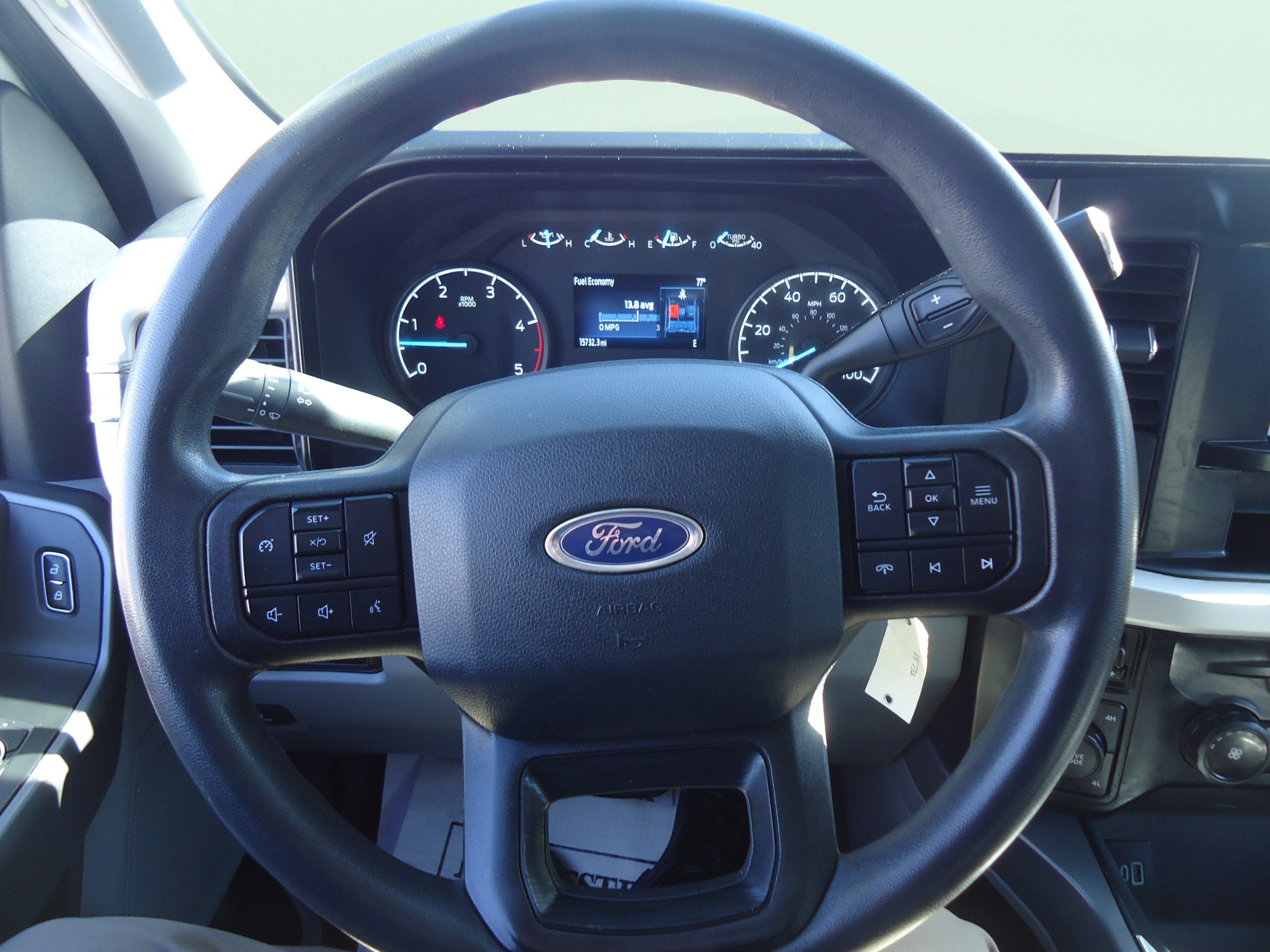 Used 2025 Ford F250 XLT w/ FX4 Off-Road Package AWD/4WD image 15