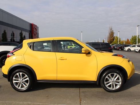 Used 2016 Nissan Juke S image 6
