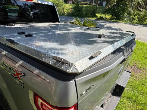 Used 2020 Ford F150 XL w/ Equipment Group 101A Mid AWD/4WD image 7