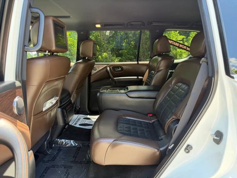Used 2020 Nissan Armada Platinum w/ Platinum Reserve Package RWD image 26