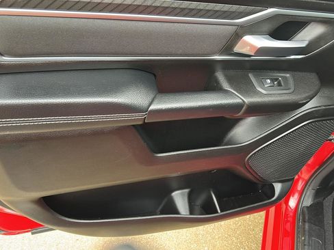 Used 2025 RAM 1500 Big Horn image 32