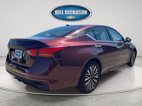 Used 2025 Nissan Altima 2.5 SV FWD image 9