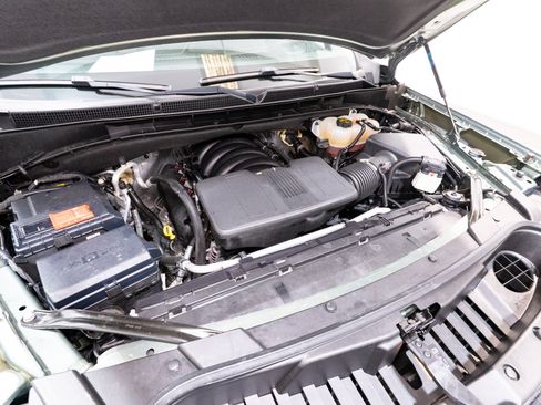 Used 2024 GMC Yukon Denali Ultimate AWD/4WD image 38