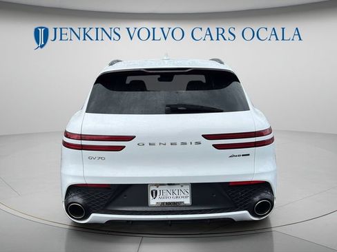 Used 2022 Genesis GV70 3.5T Sport w/ Sport Advanced Package AWD/4WD image 4