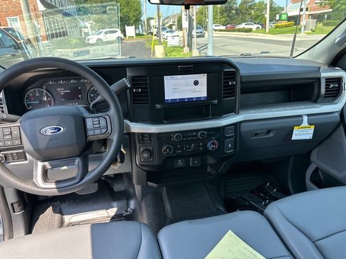 New 2025 Ford F350 XL w/ XL Chrome Package image 47