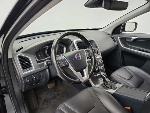 Used 2015 Volvo XC60 T5 Platinum w/ Protection Package AWD/4WD image 28